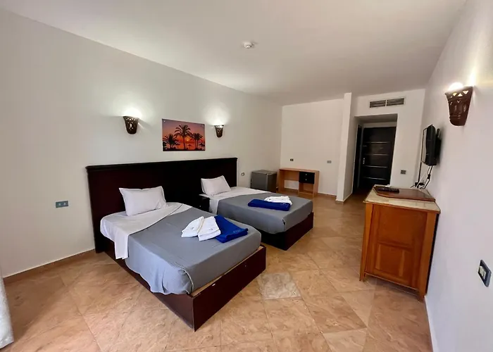 Star House (adults Only) 2*