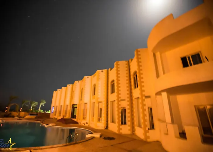 Отель Star House (adults Only) 2*