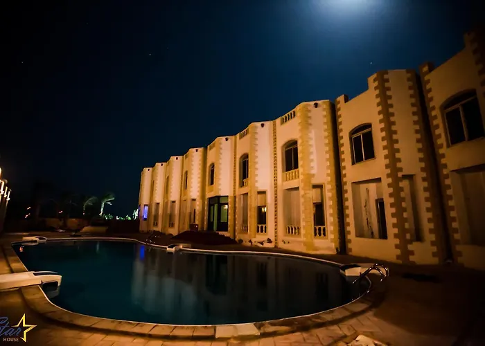 Star House (adults Only) Отель 2*